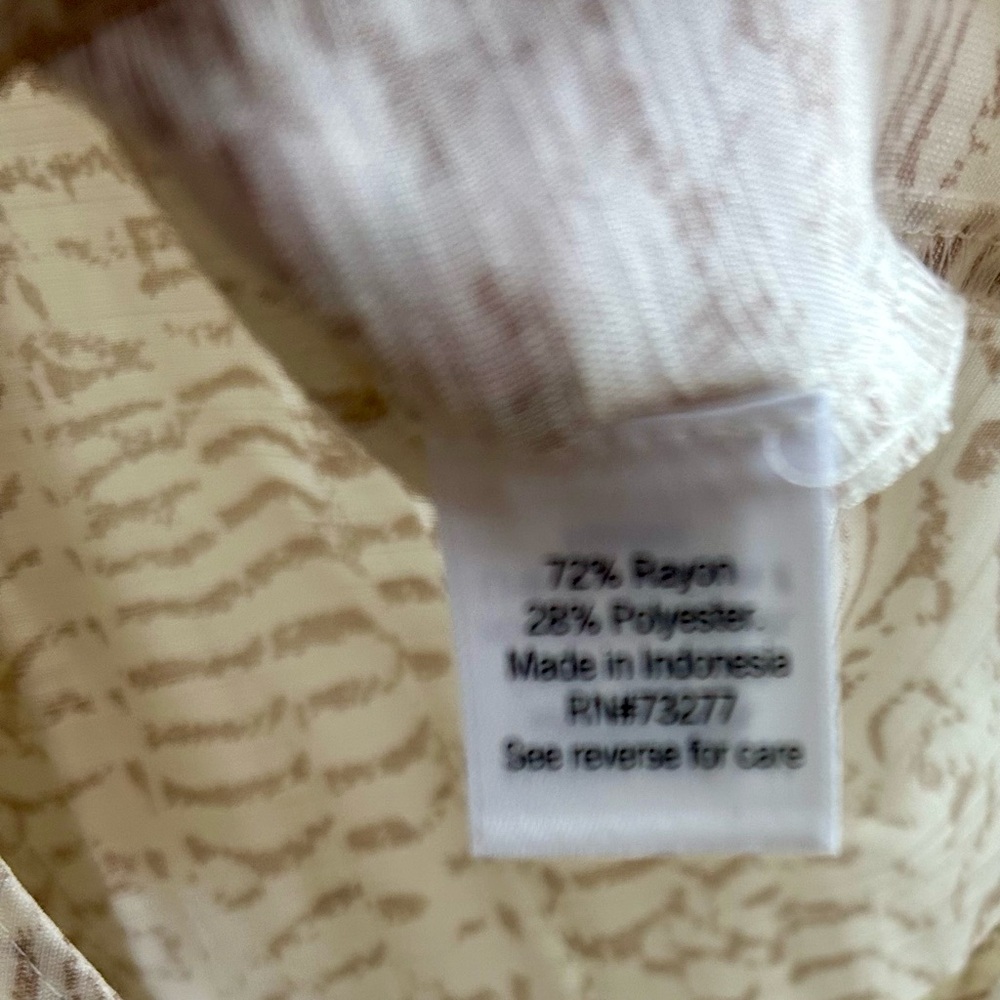Nine West Size Medium Beige Patterned Button-Down… - image 8